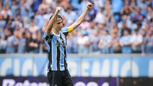 Pedro Geromel, zagueiro do Grêmio, ao final da partida contra o São Paulo, pelo Brasileirão Betano.
