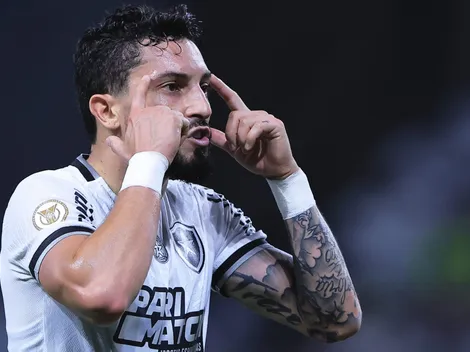 Ex-companheiro de Alex Telles revela que jogaria no Botafogo