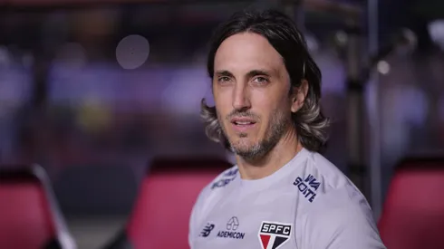 Zubeldía, técnico do São Paulo, durante partida contra o Juventude, pelo Brasileirão Betano.