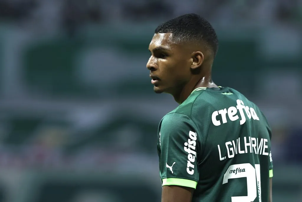 SP – SAO PAULO – 22/07/2023 – BRASILEIRO A 2023, PALMEIRAS X FORTALEZA – Luis Guilherme jogador do Palmeiras durante partida contra o Fortaleza no estadio Arena Allianz Parque pelo campeonato Brasileiro A 2023. Foto: Marcello Zambrana/AGIF
