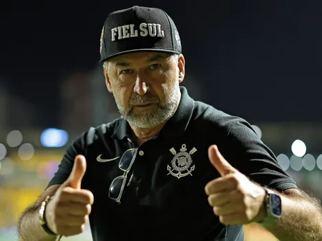 Corinthians mira titular do Grêmio para 2025