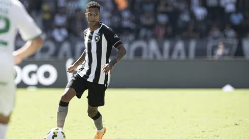 Tche Tche jogador do Botafogo durante partida contra o Juventude no estadio Engenhao pelo campeonato Brasileiro A 2022.