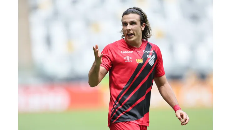 Canobbio durante confronto contra o Atlético-MG no Brasileirão 2024.