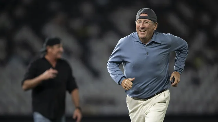 John Textor dono da SAF do Botafogo após partida contra o Palmeiras no estádio Engenhão pelo campeonato Copa Libertadores 2024. Foto: Jorge Rodrigues/AGIF