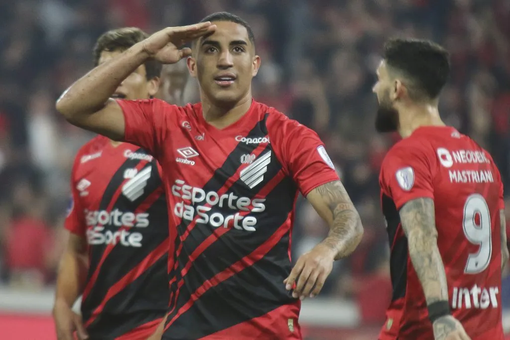 Christian comemorando gol durante partida contra o Belgrano na Copa Sul-Americana 2024. Foto: Gabriel Machado/AGIF