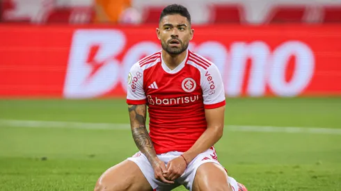 Bruno Tabata, jogador do Internacional, durante partida contra o Flamengo, pelo Brasileirão Betano.