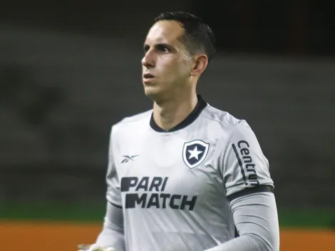 Gatito Fernández chega a acordo com o Botafogo sobre futuro