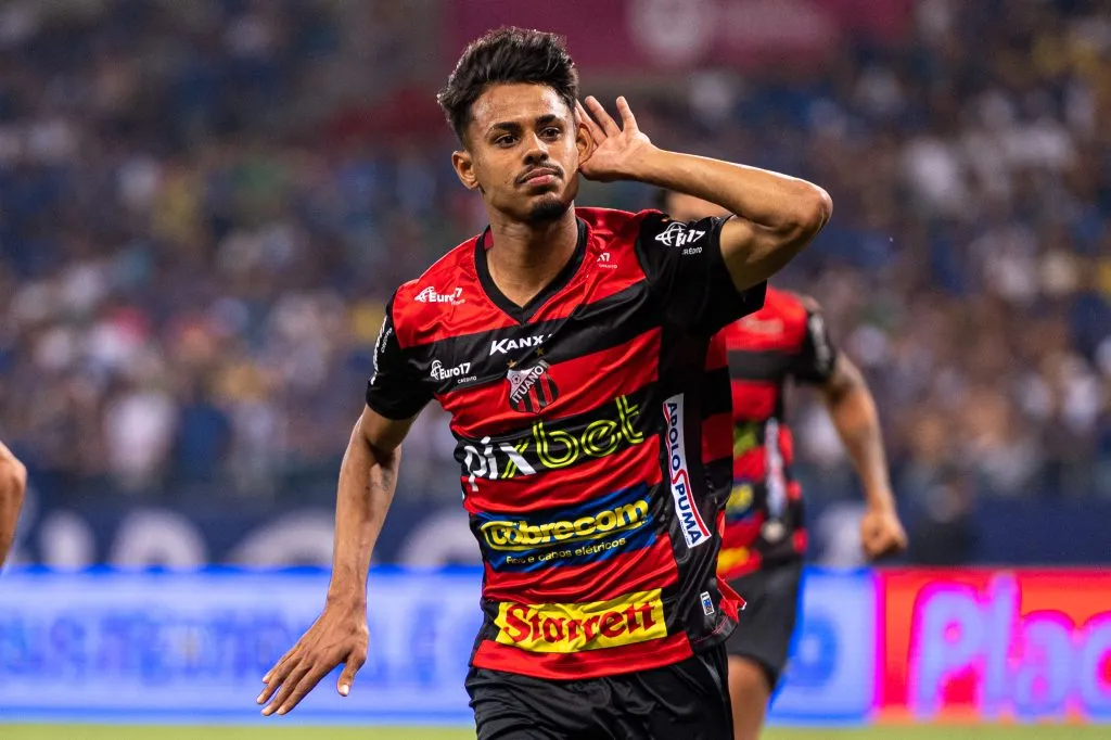 Gabriel Barros atuando no Ituano em 2022 – Foto: Alessandra Torres/AGIF