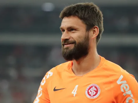 Sóbis pede nome 'curioso' para o Internacional em 2025