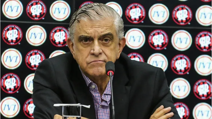 CEO do Botafogo provoca presidente do Athletico-PR