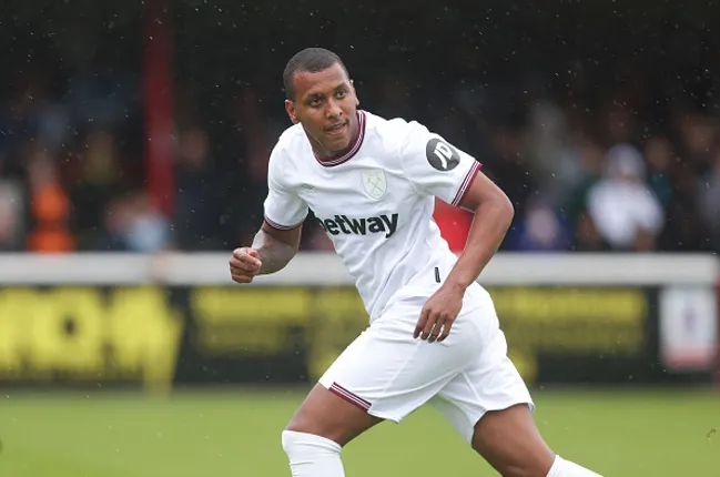 Luizão atuando no sub-21 do West Ham em 2023 – (Dagenham, England. (Photo by Rob Newell – CameraSport via Getty Images)