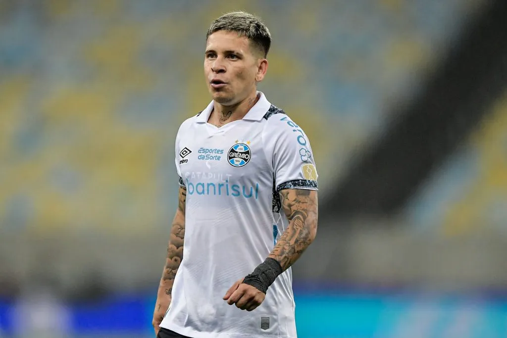 RJ – RIO DE JANEIRO – 20/08/2024 – COPA LIBERTADORES 2024, FLUMINENSE X GREMIO – Soteldo jogador do Gremio durante partida contra o Fluminense no estadio Maracana pelo campeonato Copa Libertadores 2024. Foto: Thiago Ribeiro/AGIF