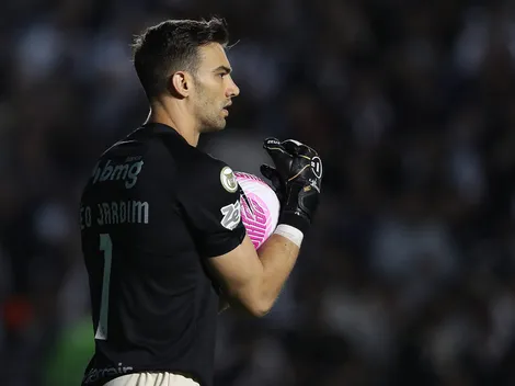 Léo Jardim comenta falta de chance na Seleção e analisa trajetória no Vasco