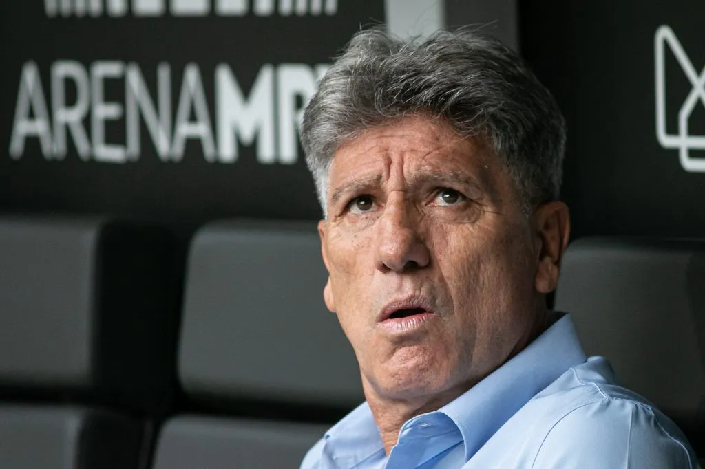 MG – BELO HORIZONTE – 26/11/2023 – BRASILEIRO A 2023, ATLETICO-MG X GREMIO – Renato Gaucho tecnico do Gremio durante partida contra o Atletico-MG no estadio Arena MRV pelo campeonato Brasileiro A 2023. Foto: Fernando Moreno/AGIF