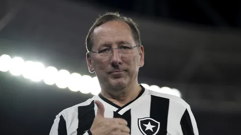 Textor pode perder mais um titular no Botafogo (Imagem: Foto: Jorge Rodrigues/AGIF)