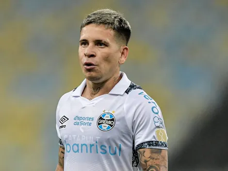 Grêmio quer contratar titular do Athletico-PR para substituir Soltedo