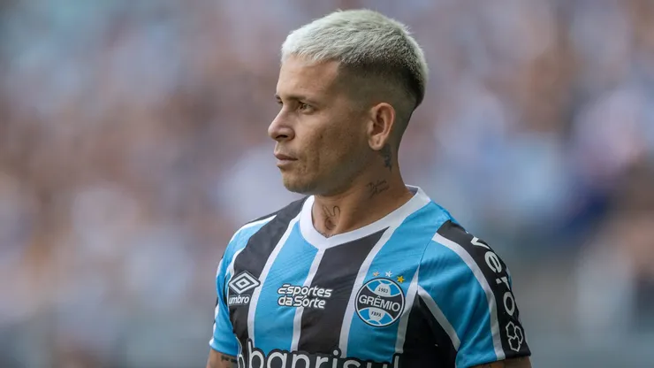 Soteldo, jogador do Grêmio, durante partida contra o Corinthians pelo Brasileirão Betano.