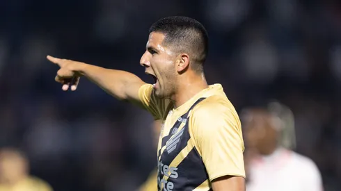 Mateo Gamarra jogador do Athletico-PR durante partida contra o Bragantino no estadio Nabi Abi Chedid pelo campeonato Brasileiro A 2024. Foto: