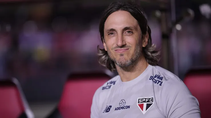 Zubeldia, técnico do São Paulo, durante partida contra o Juventude pelo Brasileirão Betano.