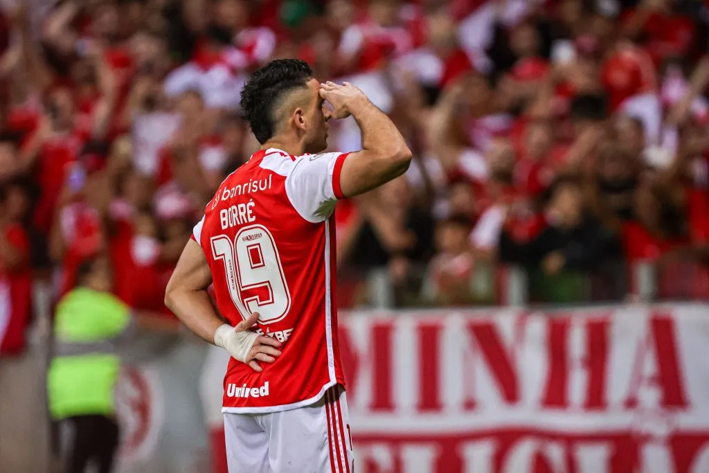 Borré, atacante do Internacional, deve permanecer para 2025. Foto: Maxi Franzoi/AGIF