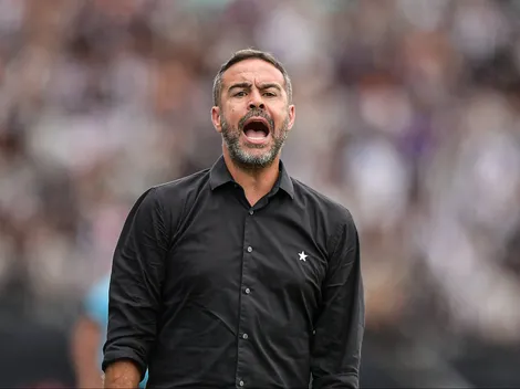 Artur Jorge 'libera' lateral para outro time da Série A