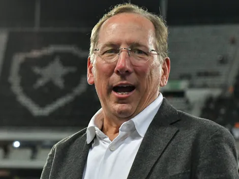 John Textor toma decisão sobre atacante do Botafogo após oferta do Sport