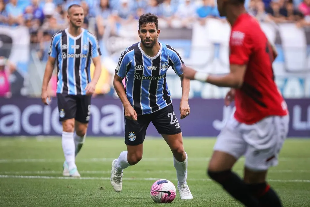 Pepê jogador do Grêmio Foto: Maxi Franzoi/AGIF