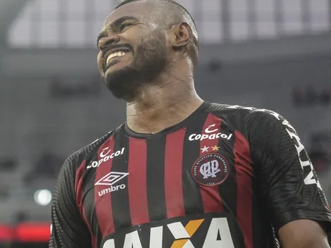 Veja o que acabou de bombar sobre Nikão no Athletico-PR