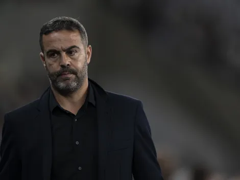 Botafogo tem dor de cabeça exposta com possível saída de Artur Jorge