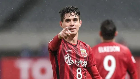 Oscar, jogando pelo Shanghai