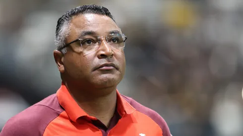 Roger Machado tÉcnico do Internacional durante partida contra o Atletico-MG no estadio Arena MRV pelo campeonato Brasileiro A 2024.