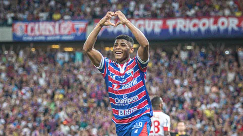 Hércules jogando pelo Fortaleza
