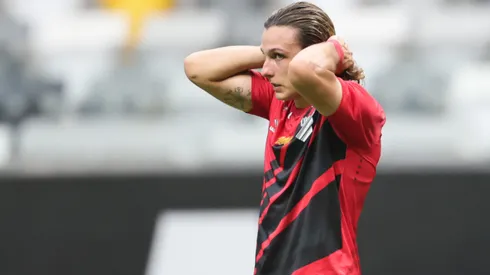 Canobbio durante confronto contra o Atlético-MG no Brasileirão 2024.