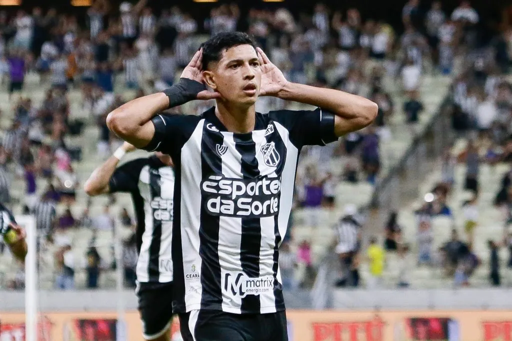 Erick pulga já atuou pelo Ceará – Foto: Baggio Rodrigues/AGIF.