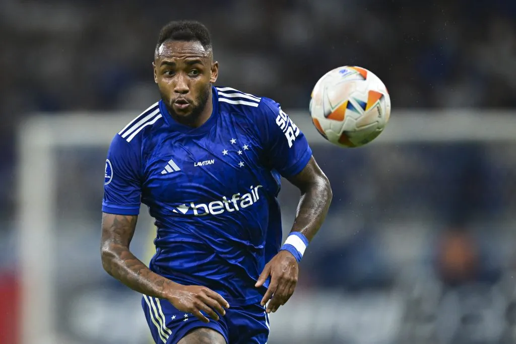 Rafa Silva durante confronto entre Cruzeiro e Universidad Catolica na Sul-Americana de 2024. (Photo by Pedro Vilela/Getty Images)