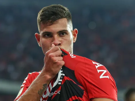 Bruno Guimarães abre o coração sobre rebaixamento do Athletico-PR