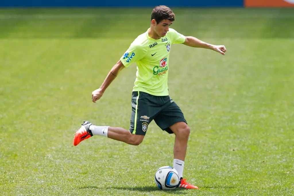 SAO PAULO – SP – 11/11/2015 – TREINO DA SELECAO BRASILEIRA – Oscar durante treino da Selecao Brasileira para eliminatorias da Copa do Mundo de 2018 na Arena Corinthians. Foto: Marcello Zambrana/AGIF