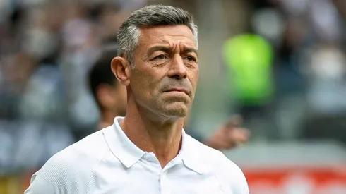 Pedro Caixinha, futuro técnico do Grêmio, durante partida pelo RB Bragantino contra o Atletico-MG, no Brasileirão Betano.