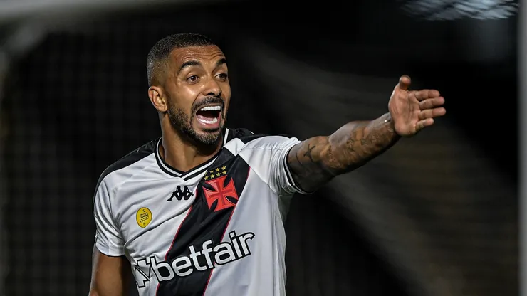 Paulo Henrique jogador do Vasco durante partida contra o Athletico-PR no estádio São Januário pelo campeonato Brasileiro A 2024. Foto: Thiago Ribeiro/AGIF