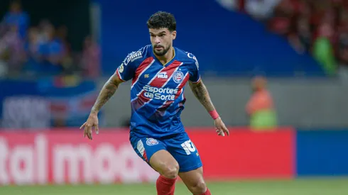 Cauly, jogador do Bahia, durante partida contra o Flamengo (Foto: Jhony Pinho/AGIF)