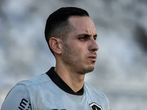 Gatito Fernández pega todos de surpresa, deixa o Botafogo e é anunciado por clube
