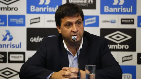 Alberto Guerra.presidente do Grêmio, em coletava FOTO: LUCAS UEBEL/GREMIO FBPA