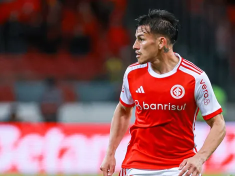 Novidade quente sobre Bernabei chega ao Palmeiras