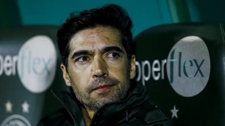 Abel Ferreira tecnico do Palmeiras durante partida contra o Atletico-MG no estadio Brinco de Ouro pelo campeonato Brasileiro A 2024.