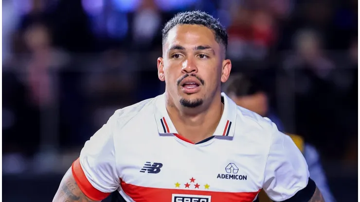 Luciano jogador do São Paulo comemora seu gol durante partida contra o Goias no Morumbi pelo campeonato Copa Do Brasil 2024.