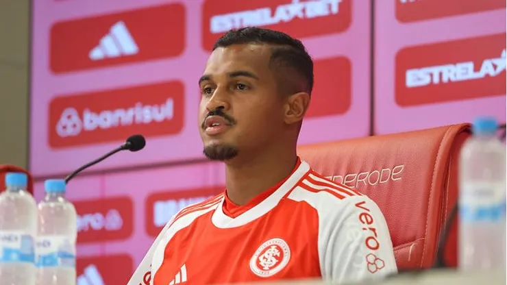 Clayton Sampaio, zagueiro do Internacional. Foto Ricardo Duarte/Internacional