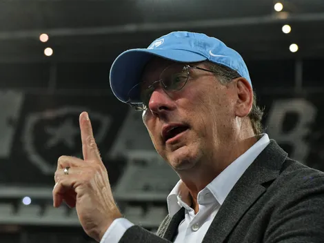 John Textor manda mensagem com possível indireta para Artur Jorge no Botafogo