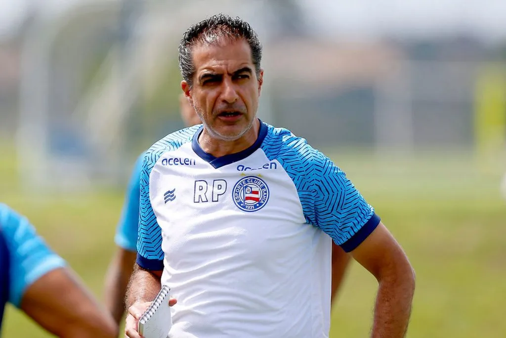 Renato Paiva durante treinamento do Bahia. Foto: Felipe Oliveira / Bahia