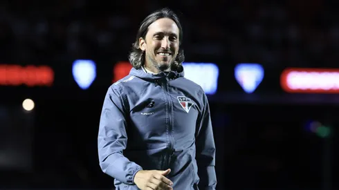 Zubeldía, técnico do São Paulo, durante partida contra o Atletico-MG, Brasileirão Betano.