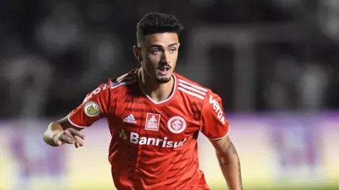 Matheus Cadorini durante partida pelo Internacional. Foto: Ricardo Duarte/Divulgação, Inter